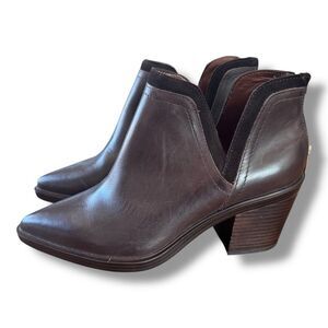 Vince Camuto Riggie Leather Heeled Bootie Brown Zip Up Professional Women’s 11